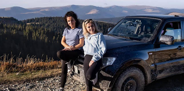 9:45 PM: World's Most Dangerous Roads (S4 E6) (S4) | BBC Two | 12/2 2025