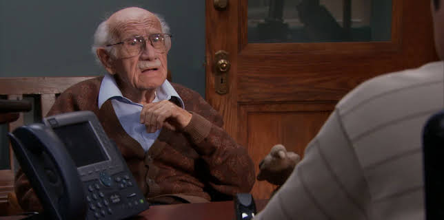 06:00: Parks and Recreation (S4 E7) (S4) | Viasat Series | 12/5 2025