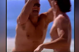 Pacific Blue, Season 1: The Big Spin