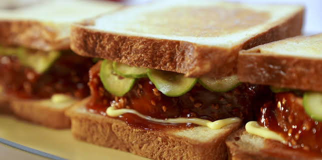 07:15: Girl Meets Farm  (S13 E4) (S13) | TLC | 12/20 2025