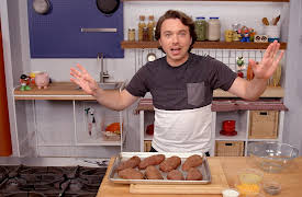 Struggle Meals S1: Sweet on You