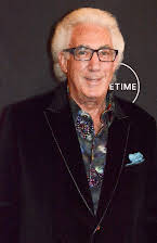 Norton Herrick como Director