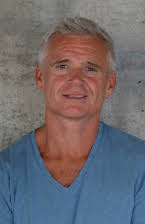 Mikael Ruttkay Hylin som Director