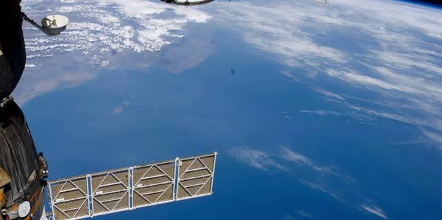 23:30: NASA's Unexplained Files (S4 E6) (S4) | Discovery Science | 2/16 2026