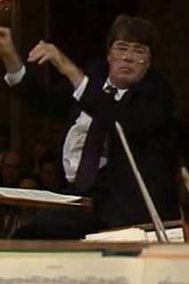 06:00: Mozart - Sinfonía No. 31, K. 297 | Classica | 4/5 2026