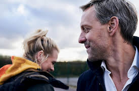 I Hate Suzie, Season 1: Shame