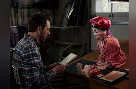 Life in Pieces Season 1: Crytunes Divorce Tablet Ring