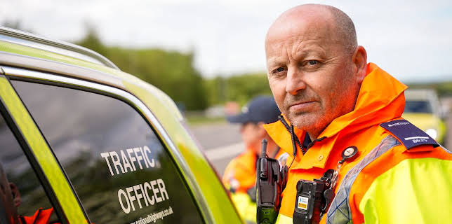 12:00 AM: The Motorway (S3 E3) (S3) | Paramount | 12/19 2025