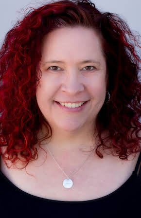 Kristin Hansen as Woman #1 
  
  
  (as Kristen Hansen)