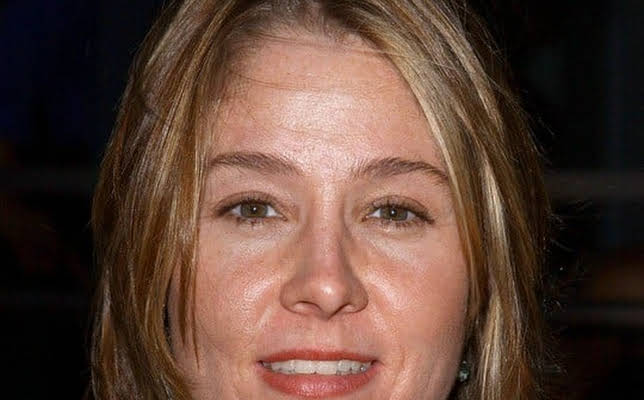 Megan Follows