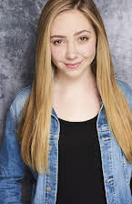Lydia Styslinger as Elly