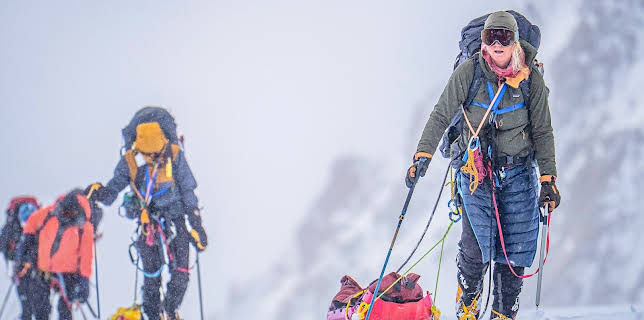 19:55: Ekspedisjonen: Oslo-Halden med brekket på | NRK 3 | 11/10 2025