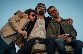 Headless Chickens, Season 1: Warm Up, You’re Coming Out