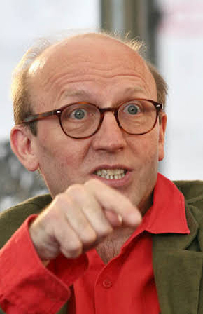 Artur Barciś as 