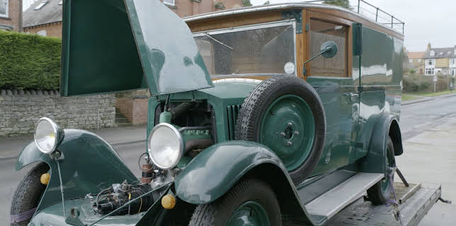 9:00 AM: Bangers & Cash (S5 E2) (S5) | Yesterday | 11/14 2025