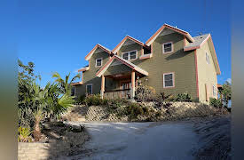 Bahamas Life, Season 1: Happy Anniversary