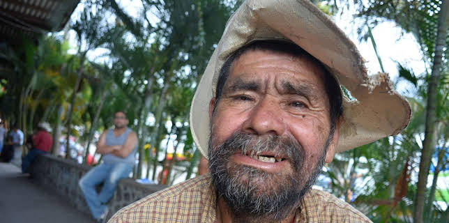 04:00: Ross Kemps extrema värld (S4 E3) (S4) | TV10 | 12/18 2025