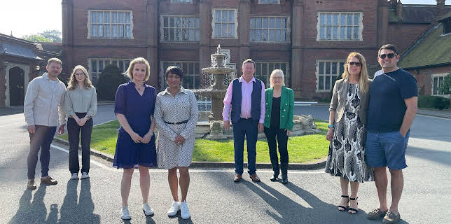 4:40 PM: Four in a Bed | Channel 4 | 12/30 2025