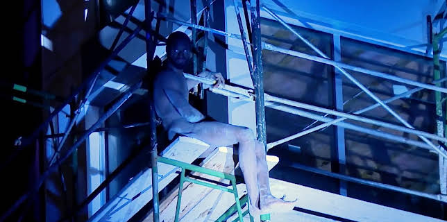 02:25: First on the Scene (S1 E7) (S1) | TV10 | 12/27 2025