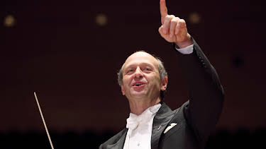 00:45: Iván Fischer dirigiert Mozart | BR Fernsehen | 5/19 2026