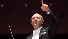 Iván Fischer dirigiert Mozart