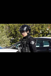 02:50: S.W.A.T.: Los hombres de Harrelson (T5): Ep.13 Malas pulgas | AXN | 8/25 2026