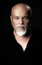 Sven Henriksen as 
