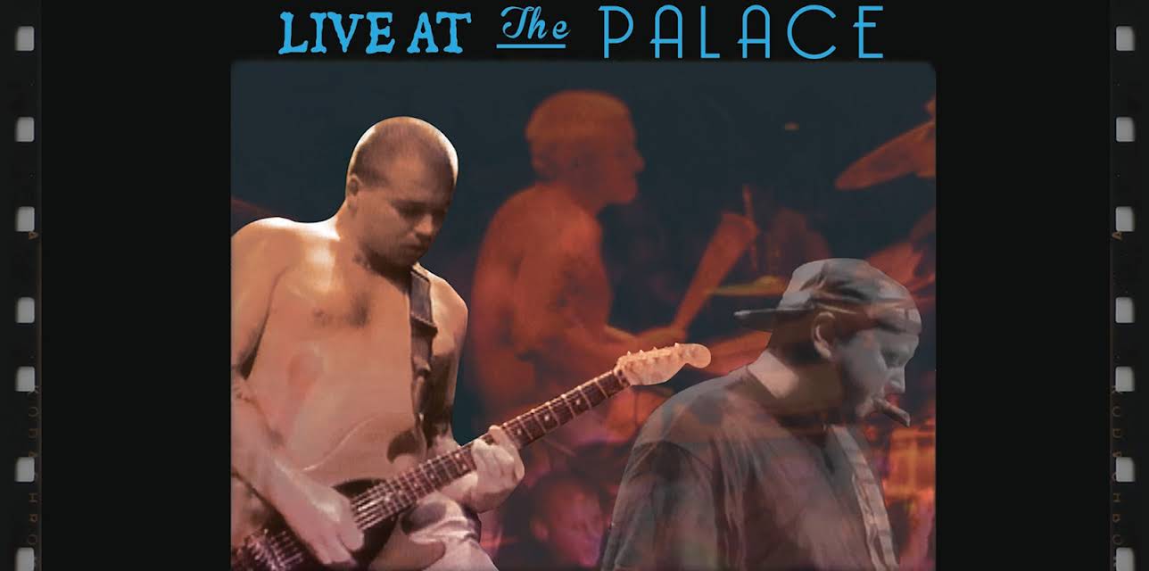 3 Ring Circus - Live At The Palace (2013)