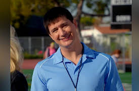 Trophy Wife Season 1: There's No Guy In Team