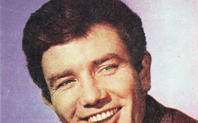 Albert Finney