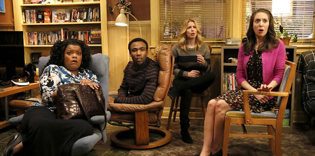 09:25: Community (S4 E11) (S4) | TV6 | 12/16 2025