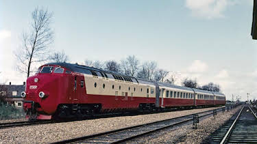 03:55: Der Trans-Europ-Express TEE | Arte | 11/26 2025