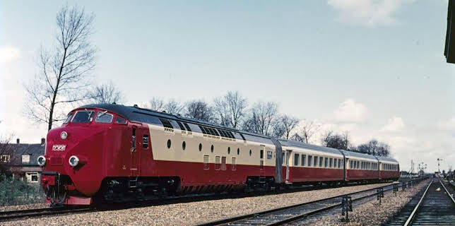 20:15: Der Trans-Europ-Express TEE | Arte | 11/6 2025