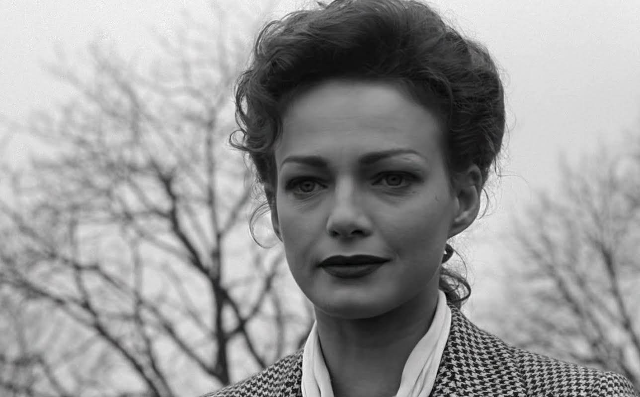 Beatrice Macola
