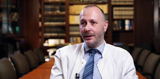 00:45: Medical Detectives - Geheimnisse der Gerichtsmedizin | VOX | 12/10 2025