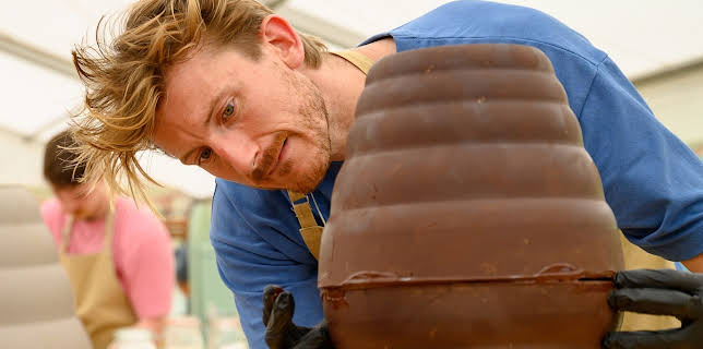 4:10 PM: The Great British Bake Off | Channel 4 | 11/1 2025