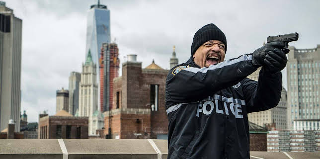 11:00 PM: Law & Order: Special Victims Unit (S16 E14) (S16) | 5 USA | 1/1 2026