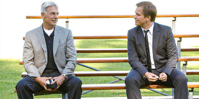 8:00 PM: NCIS (S9 E1) (S9) | 5 USA | 3/26 2026