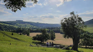 7:00 PM: Escape to the Country (S21 E3) (S21) | BBC Two | 7/23 2026