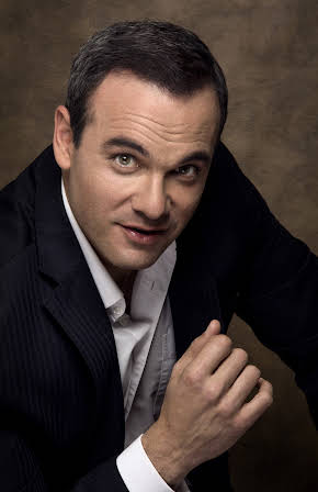 Juan Carlos Messier as 