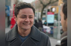 Alternatino with Arturo Castro Season 1: The Neighbor