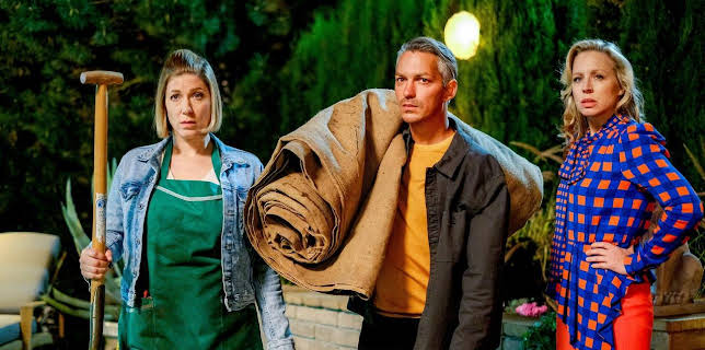 22:30: Vorstadtweiber (S05/E08) | One | 12/11 2025