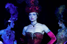 The Palace, Season 1: Episode 1