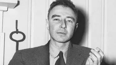 21:50: Spionagefall Robert Oppenheimer | Arte | 8/4 2026