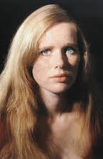 Liv Ullmann som 