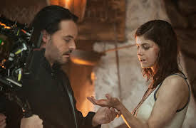 Mayfair Witches: Cast Diaries, Season 1: Mayfair Cast 107: Tessa