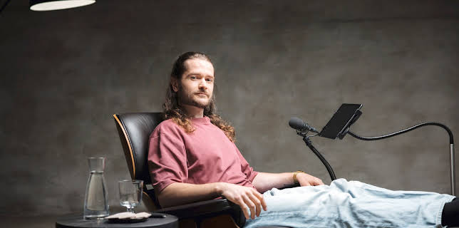 18:15: NANO: Ich werde von einer KI therapiert | 3SAT | 3/6 2026