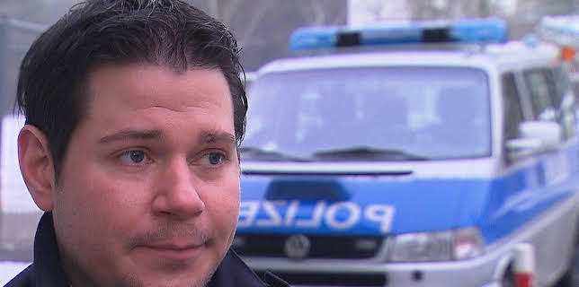 22:40: Auf Streife | Sat1 Gold | 12/5 2025