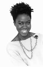 Danitra Vance como Clinic Doctor