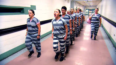 04:15: Überleben hinter Gittern | ZDFinfo | 4/30 2026